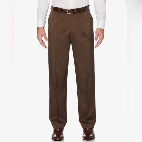 Savane Mens Pleated Front Birch 34Wx34L Expandable Comfort Wrinkle Free 10729716 - Picture 1 of 17